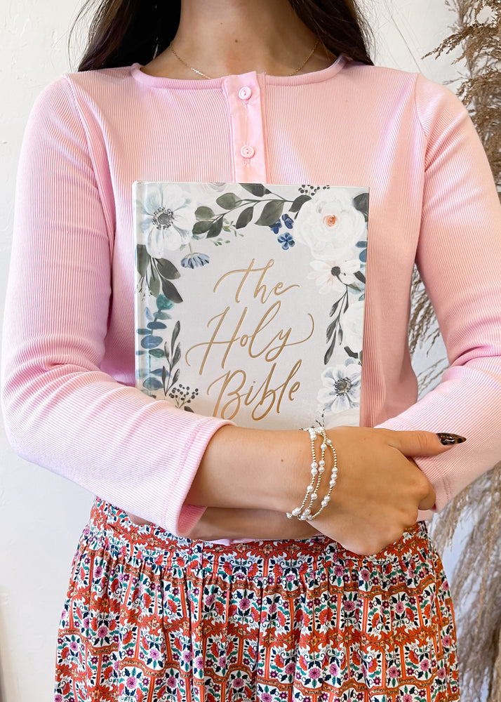 Hosanna Revival Esv Note-Taking Bible | Victoria Theme