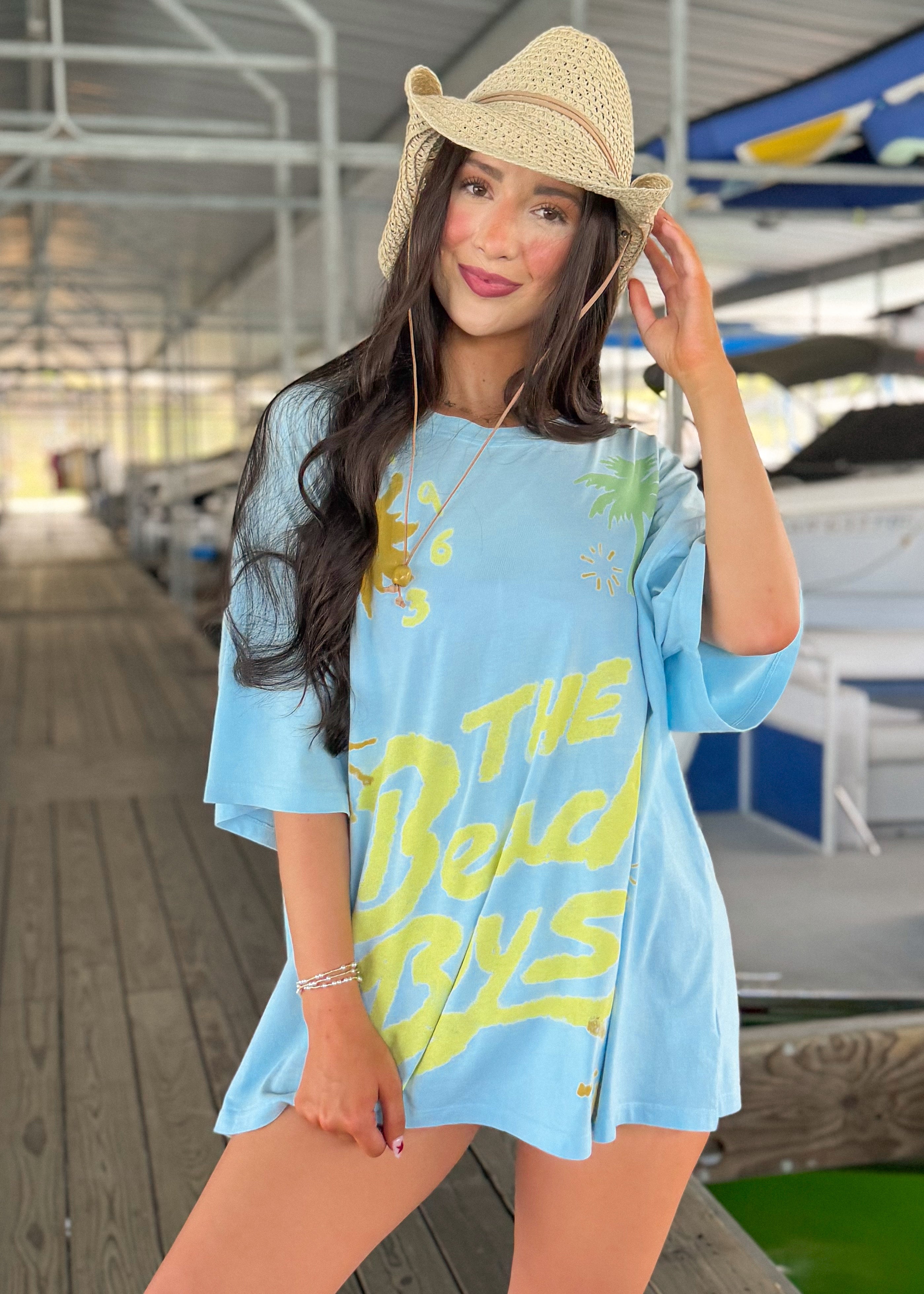 DAYDREAM PIER SHIRT USサイズ S ovy kaja Daydreamer Beach Boys Doodles Tee | One Size – shopbellabird