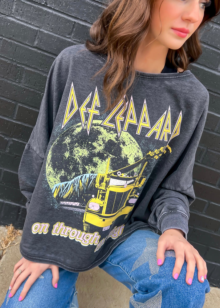
            
                Load image into Gallery viewer, Recycled Karma Def Leppard Fleece | Vintage Black
            
        