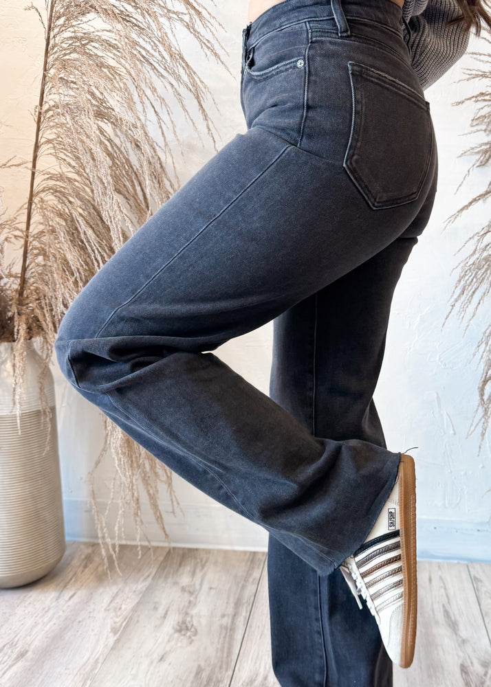 HIDDEN LOGAN DAD JEAN | DARK GREY BLACK