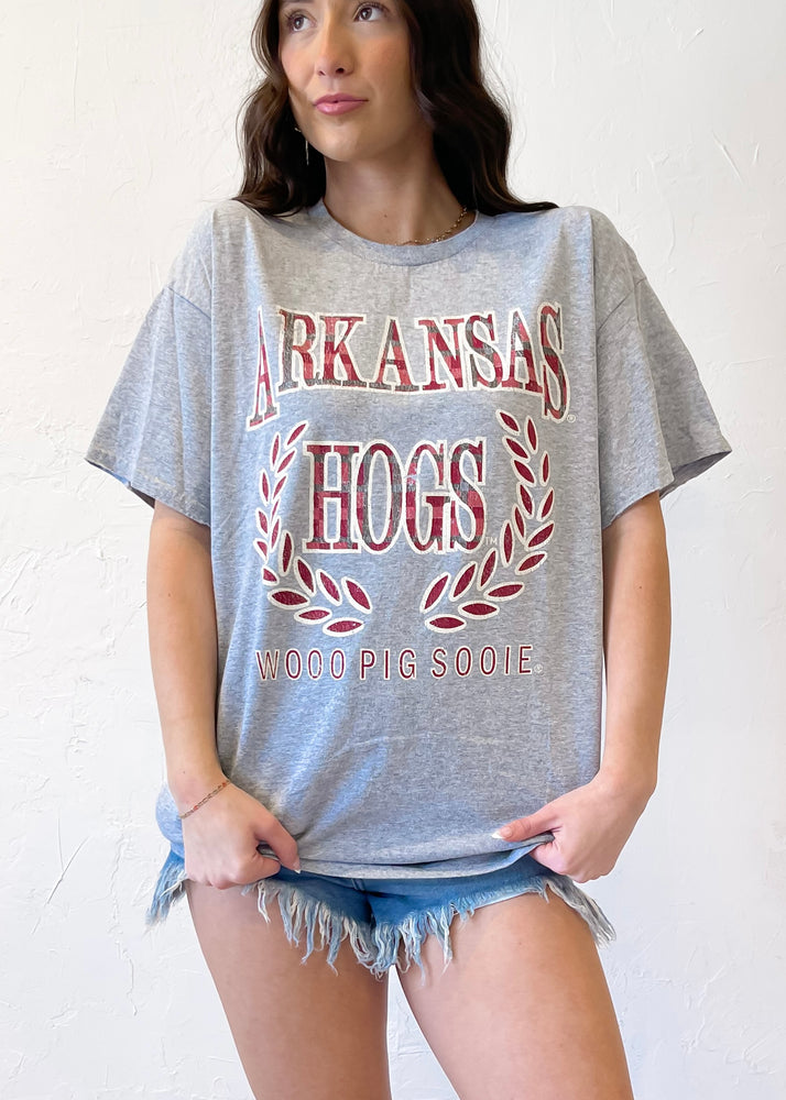 Livy Lu Arkansas Razorbacks Plaid Crest Thrifted Tee | Grey