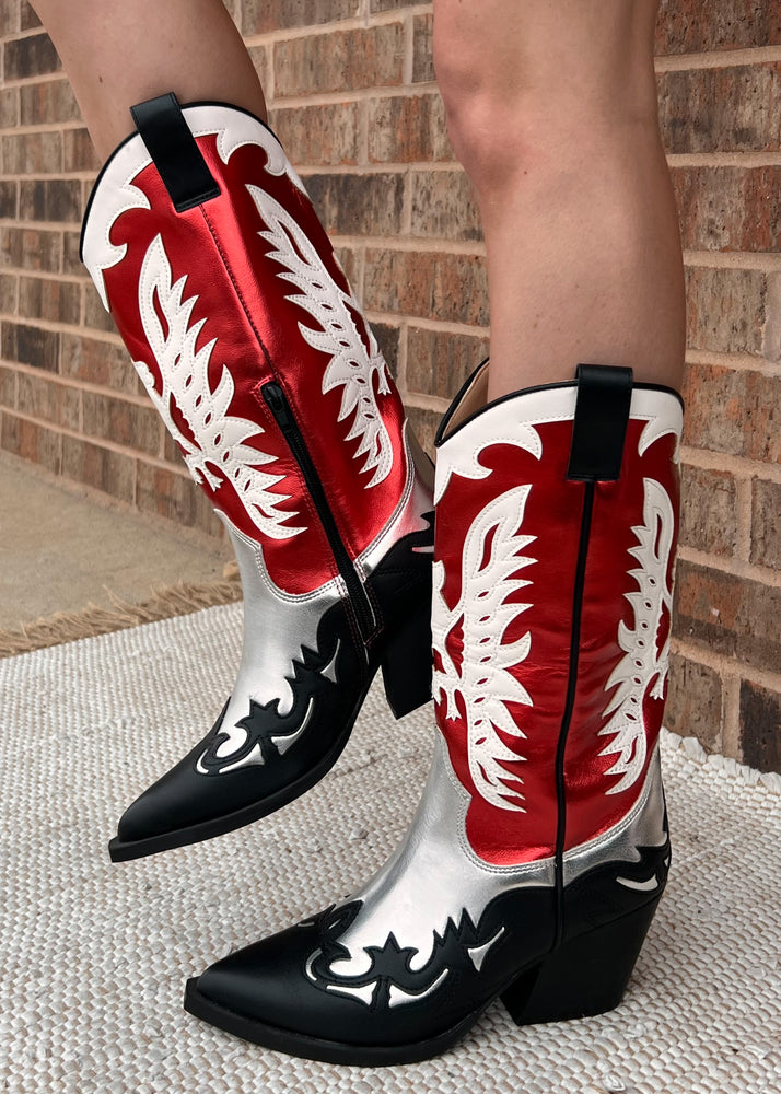 
            
                Load image into Gallery viewer, MI.IM Idaly Cowboy Boots
            
        