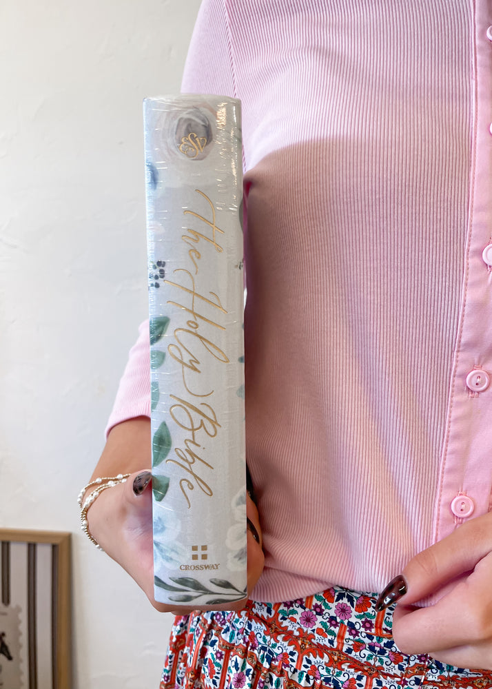 Hosanna Revival Esv Note-Taking Bible | Victoria Theme