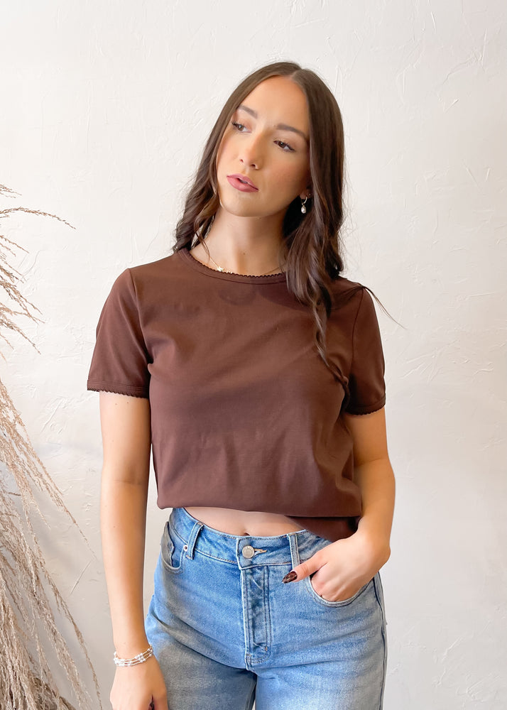 Harvest Patch Scallop Edge Crop T-Shirt | Chocolate