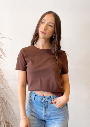 Harvest Patch Scallop Edge Crop T-Shirt | Chocolate