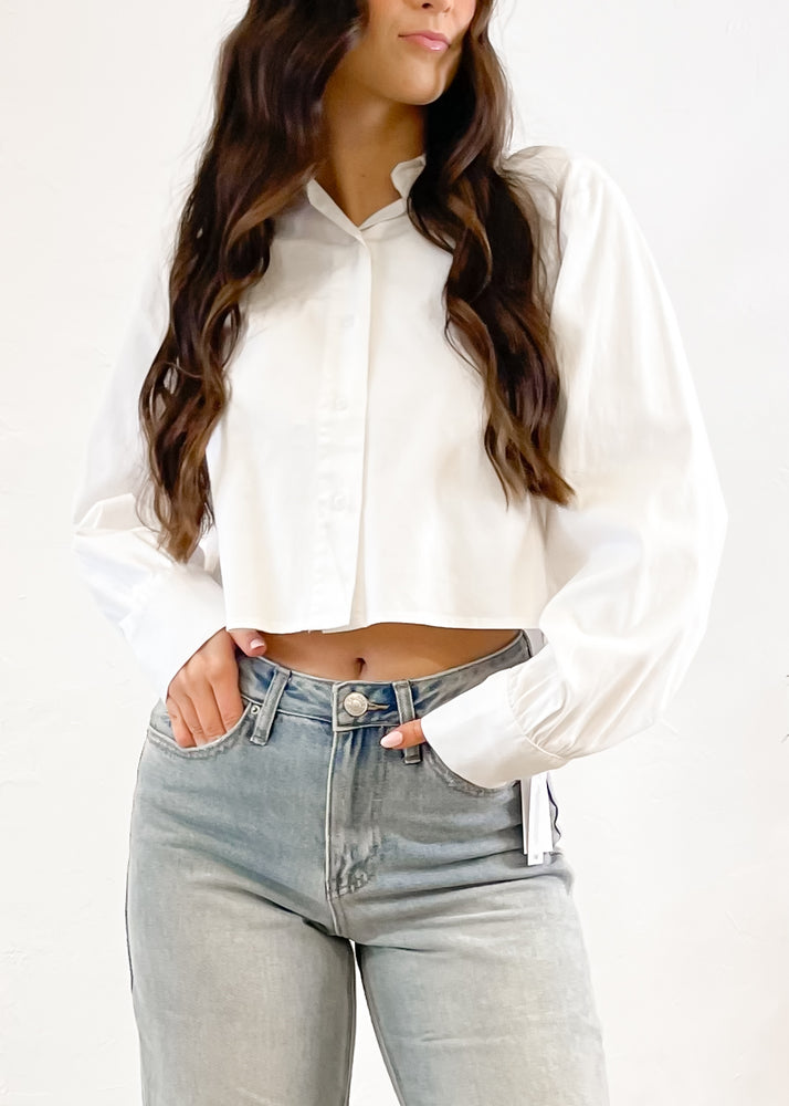 Velvet Heart Lilith Cropped Button Up Top | White