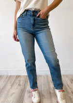 Cello Classic Denim High Rise Mom Jean | Medium
