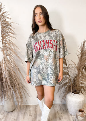 Livy Lu Arkansas Razorbacks Filled Gault Camouflage Tee | OG