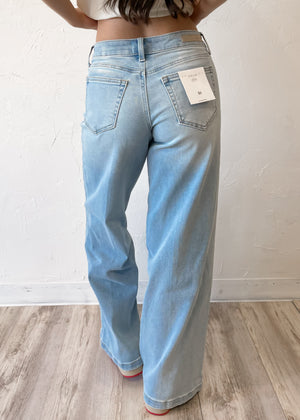 Cello Low Rise Wide Leg Jean | Light