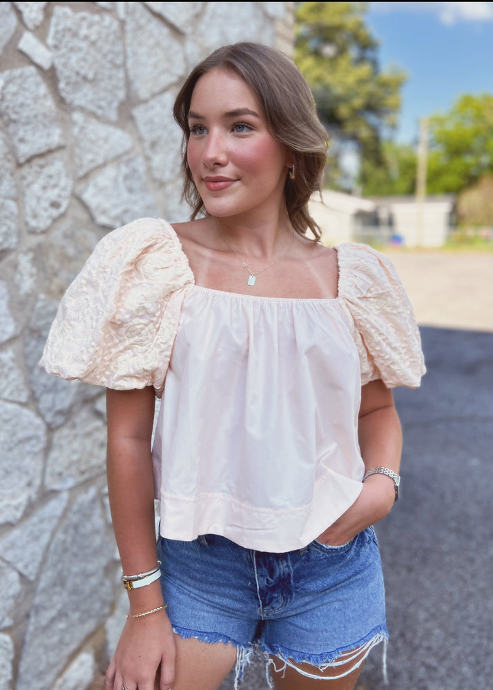 Sweet Thang Puff Sleeve Top | Lt Pink