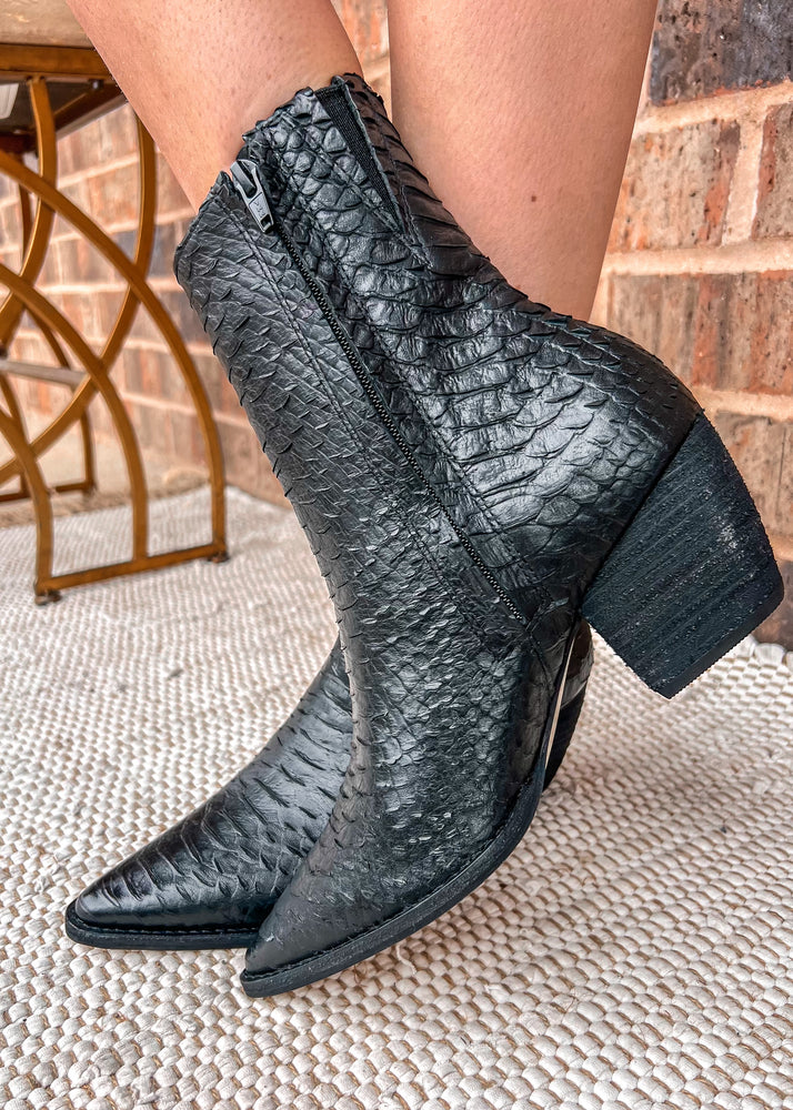 Matisse Caty Ankle Boot | Black Snake