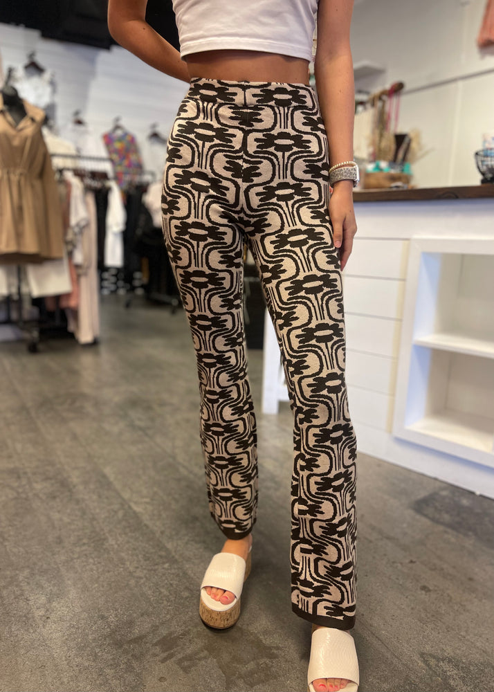 Groovy Feeling Retro Floral Pant