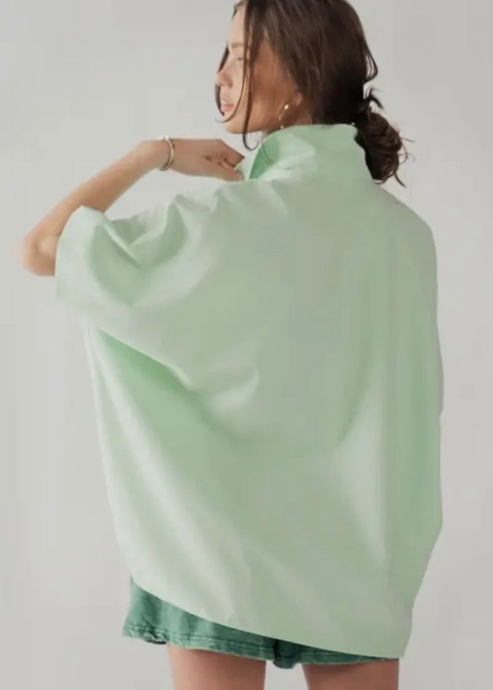 The Kamree Oversized Button Up Top | Mint