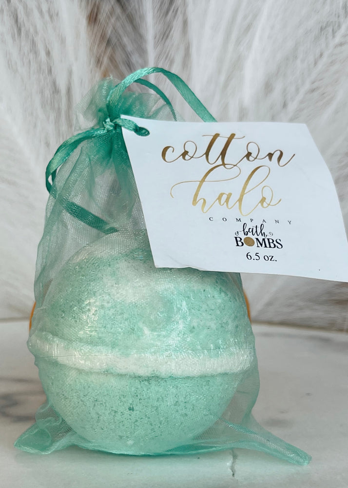 Cotton Halo Bath Bombs | Eucalyptus & Mint