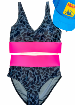 
            
                Load image into Gallery viewer, Kissed By The Sun Bikini Swim Top | Charcoal Leopard &amp;amp; Neon Pink
            
        